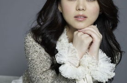李湘的个人资料,从电视主持到商业女强人的华丽转身